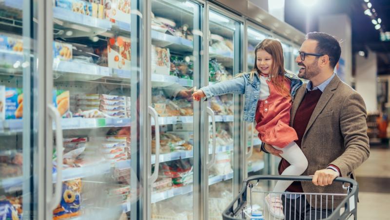 Ce este „vinerea dulce” și de ce crește tendința oamenilor de a cumpăra. Ce spun specialiștii despre obiceiurile de consum