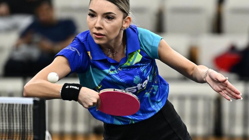 Bernadette Szocs s-a oprit în optimile de la Singapore Smash. Românca a fost învinsă de Chen Xingtong