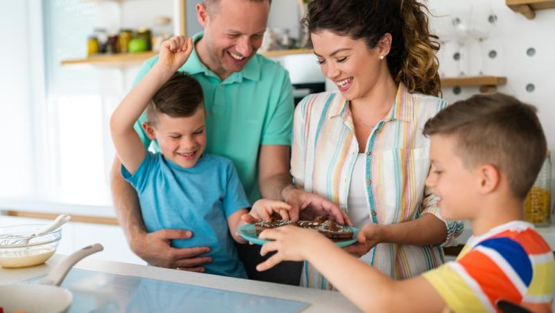 Bounty de casă. Rețetă cu doar patru ingrediente pentru un desert deosebit