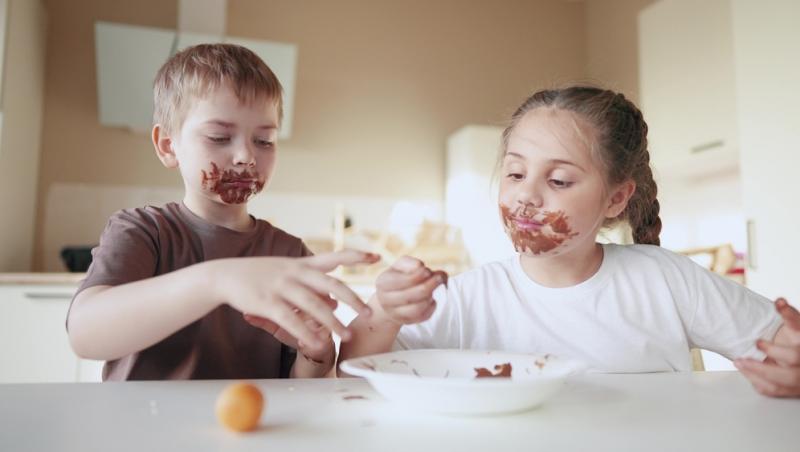 Bounty de casă. Rețetă cu doar patru ingrediente pentru un desert deosebit