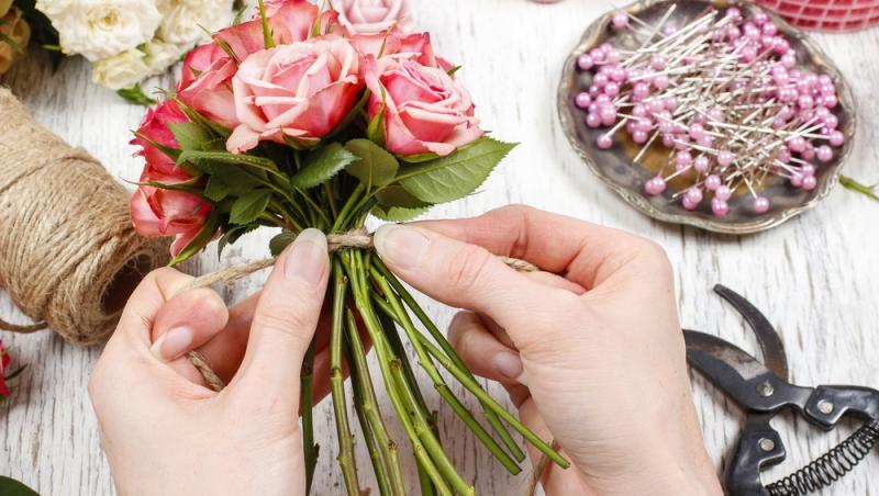 Ce semnifică numărul de trandafiri pe care îi primești în dar. Care este mesajul subtil din spate