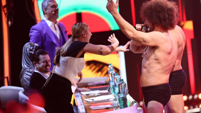 Te cunosc de undeva, sezonul 21, 1 martie 2025. Ce pereche a câștigat a treia gală. Cum s-au descurcat concurenții pe scenă