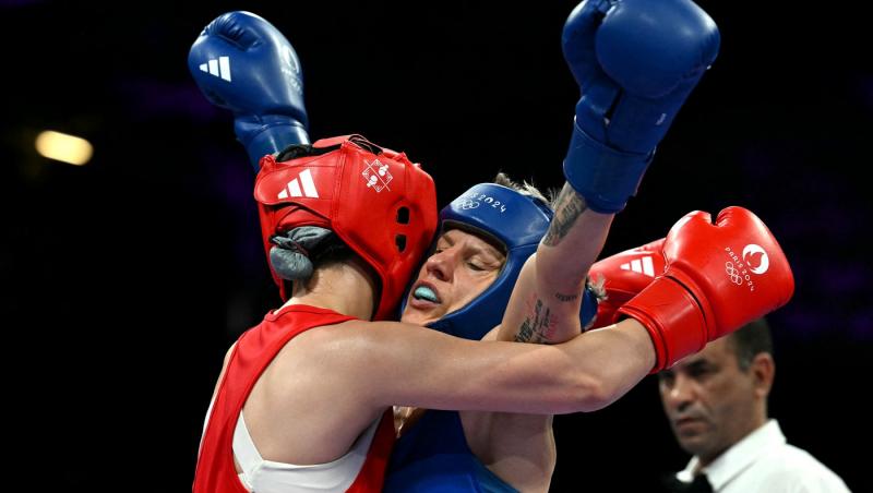 Lăcrămioara Perijoc luptă azi la Campionatul Mondial de box feminin 2025. Programul complet al româncelor