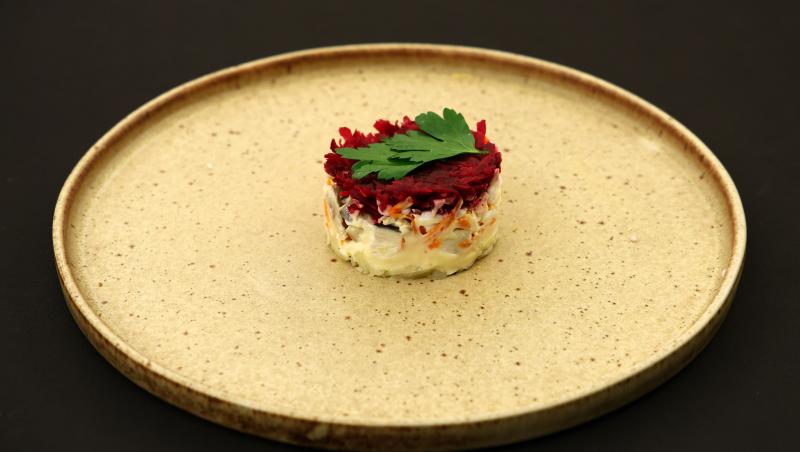 Chefi la cuțite, sezonul 15, 10 martie 2025. Cine a câștigat prima amuletă și ce concurenți i-au impresionat pe jurați