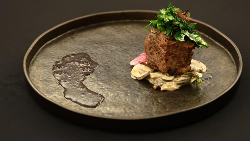 Chefi la cuțite, sezonul 15, 10 martie 2025. Cine a câștigat prima amuletă și ce concurenți i-au impresionat pe jurați