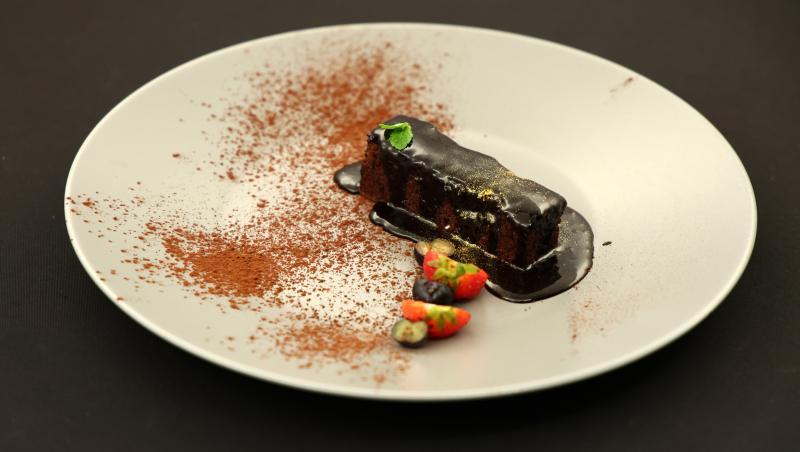 Chefi la cuțite, sezonul 15, 10 martie 2025. Cine a câștigat prima amuletă și ce concurenți i-au impresionat pe jurați