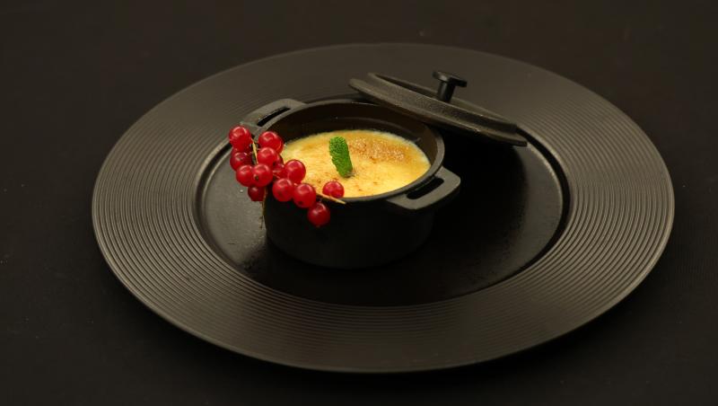 Chefi la cuțite, sezonul 15, 10 martie 2025. Cine a câștigat prima amuletă și ce concurenți i-au impresionat pe jurați