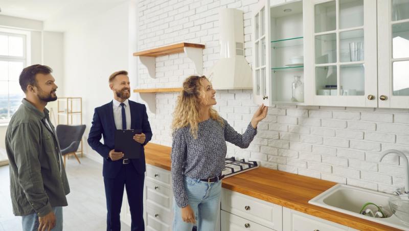 Cum îți dai seama de adevărata valoare a unui apartament. Ce truc te ajută să descoperi prețul real