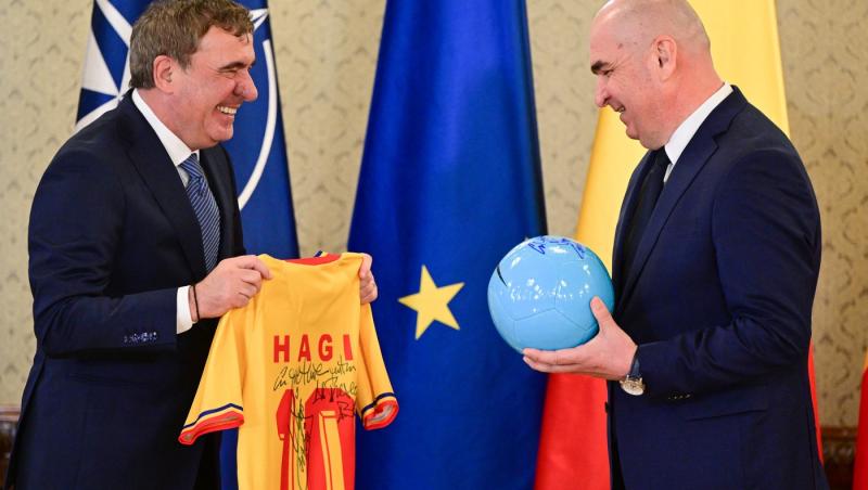 Motivul neașteptat pentru care Ianis Hagi a lipsit de la ceremonia de decorare a tatălui său. Ce s-a întâmplat