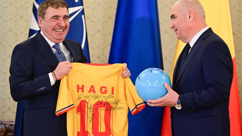 Cum a impresionat Marilena Hagi la decorarea lui Gică Hagi cu Ordinul Naţional „Steaua României”. Ținuta ei a fost de senzație