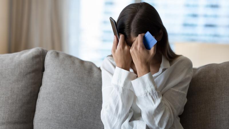 O nouă fraudă face victime în România. Escrocii se folosesc de numele ANAF. Cum să te ferești