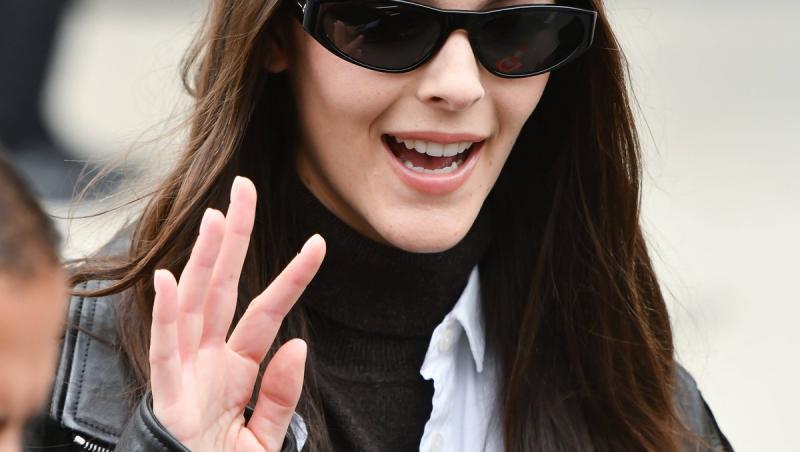 Cine e și cum arată noua iubită a lui Leonardo DiCaprio. Actorul a încălcat „regula 25” pentru ea