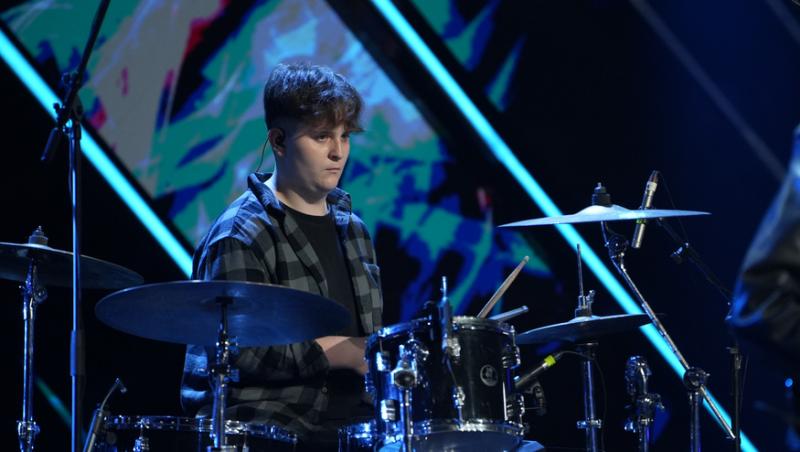 X Factor sezonul 11, 2 martie 2025. Ce concurenți au urcat pe scenă în a șasea ediție. Momentele integrale sunt în AntenaPLAY