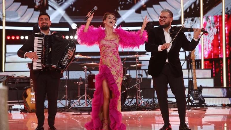 Imagini spectaculoase din penthouse-ul Georgianei Lobonț de la Cluj. Decorul din baia matrimonială este inspirat din Bali