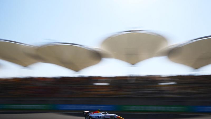 S-au încheiat calificările din Formula 1™ pentru Marele Premiu al Chinei. Oscar Piastri în pole position la Shanghai