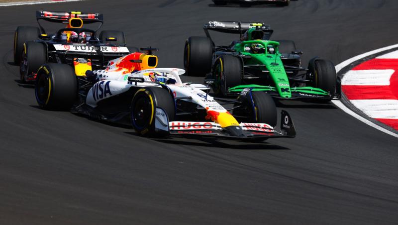 Vezi acum calificările din Formula 1™ pentru Marele Premiu al Chinei. Bătălia pentru pole este LIVE în AntenaPLAY și pe Antena3CNN