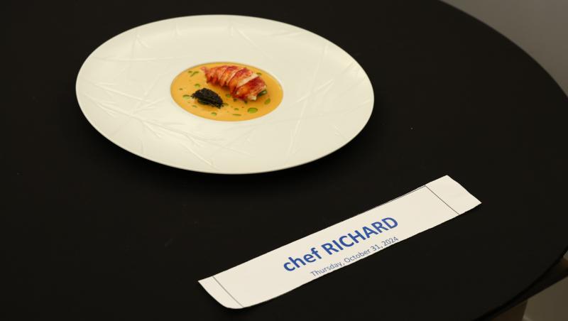 Chefi la cuțite, sezonul 15, 24 martie 2025. Cine a câștigat a șaptea amuletă. Ce preparate neașteptate au pregătit concurenții