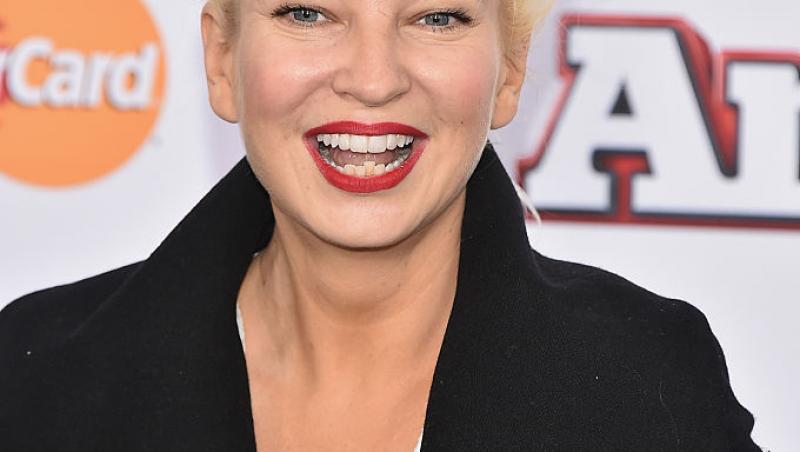 O celebră cântăreață divorțează pentru a doua oară, după doar doi ani de mariaj. Ce a intervenit în cuplu