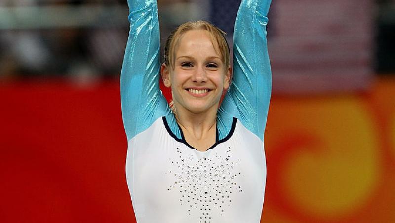 Ce face Sandra Izbașa la 11 ani de la retragerea din sportul de performanță. Campioana și-a descoperit latura artistică