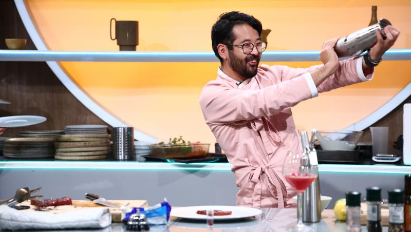 Diana Mureșan, fosta sportivă de performanță, i-a cucerit pe jurații Chefi la cuțite cu un preparat neașteptat. Ce le-a gătit