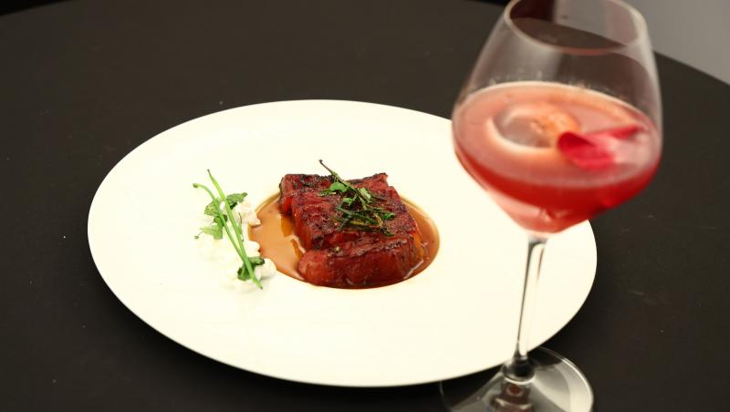 Diana Mureșan, fosta sportivă de performanță, i-a cucerit pe jurații Chefi la cuțite cu un preparat neașteptat. Ce le-a gătit