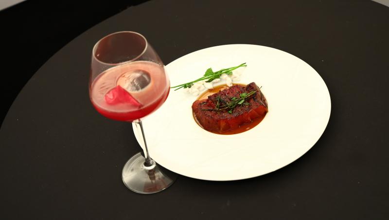 Diana Mureșan, fosta sportivă de performanță, i-a cucerit pe jurații Chefi la cuțite cu un preparat neașteptat. Ce le-a gătit