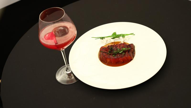 Diana Mureșan, fosta sportivă de performanță, i-a cucerit pe jurații Chefi la cuțite cu un preparat neașteptat. Ce le-a gătit