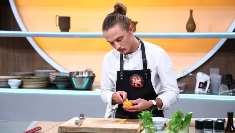 Cine este Claudiu Gherghuț, cuțitul de aur al lui Chef Orlando Zaharia de la Chefi la cuțite sezonul 15. Ce a dezvăluit