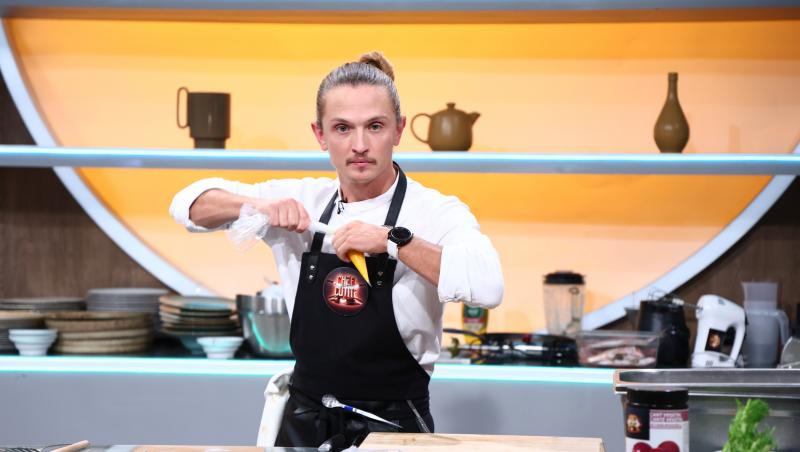 Cine este Claudiu Gherghuț, cuțitul de aur al lui Chef Orlando Zaharia de la Chefi la cuțite sezonul 15. Ce a dezvăluit