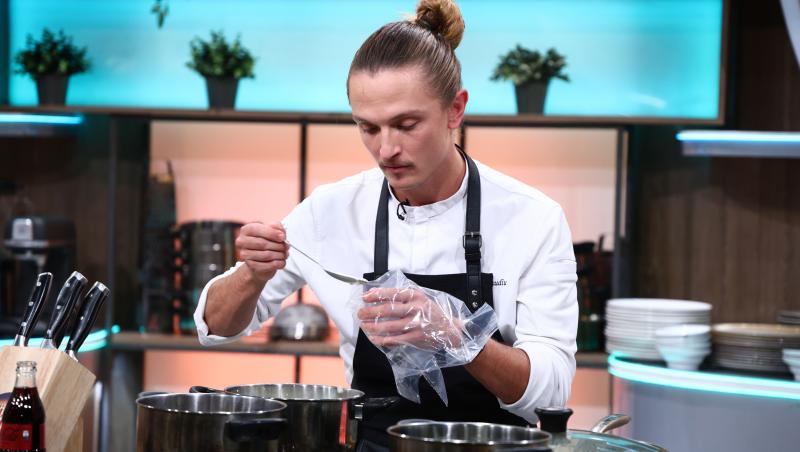 Cine este Claudiu Gherghuț, cuțitul de aur al lui Chef Orlando Zaharia de la Chefi la cuțite sezonul 15. Ce a dezvăluit