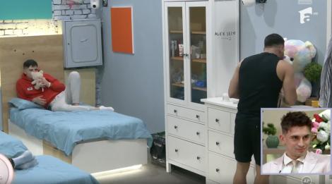 Mireasa sezonul 11, 3 martie 2025. Adevărul despre imaginea în care Andi pupă ursulețul lui Cristian, dat cu parfumul Mariei