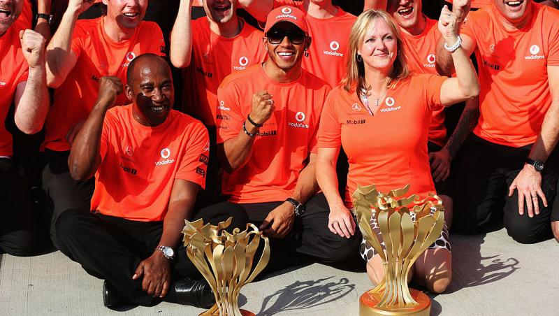 Lewis Hamilton, mesaj emoționant de Ziua Mamei. Ce relație are cu mama sa vitregă