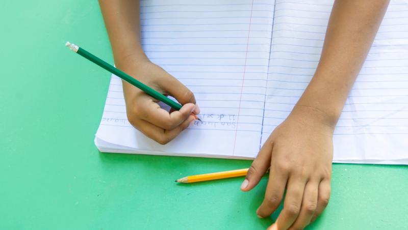 Cât costă, de fapt, învățământul gratuit din România. Părinții trebuie să dispună de un buget uriaș