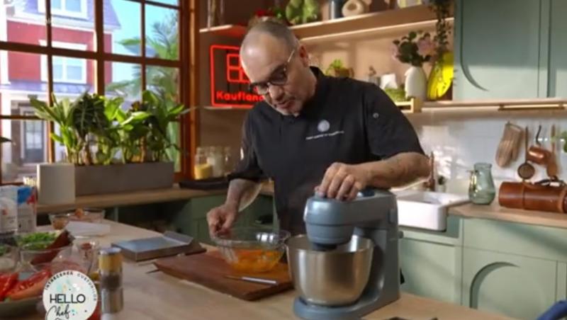 Cum se face rețeta de choux cu înghețată de vanilie și sos de ciocolată, pregătită de Chef Samuel Le Torrelliec la Hello Chef