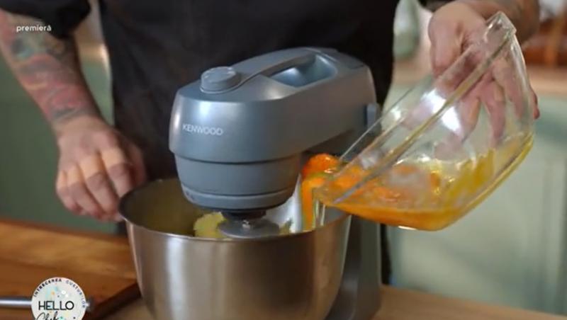 Cum se face rețeta de choux cu înghețată de vanilie și sos de ciocolată, pregătită de Chef Samuel Le Torrelliec la Hello Chef