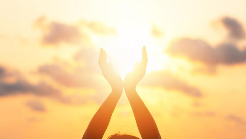 Când se trece la ora de vară în 2025. Cum ne afectează această schimbare