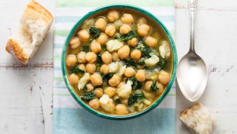 Cât costă un meniu de post înainte de Paște. Prețurile nu sunt pentru toți