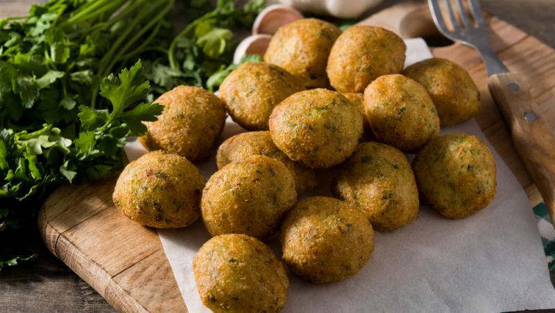 Cât costă un meniu de post înainte de Paște. Prețurile nu sunt pentru toți