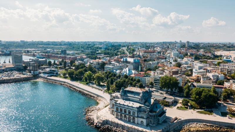 Hotelierii de pe litoral au pregătit pachete speciale pentru ziua femeii. Ce prețuri vor fi de 8 martie