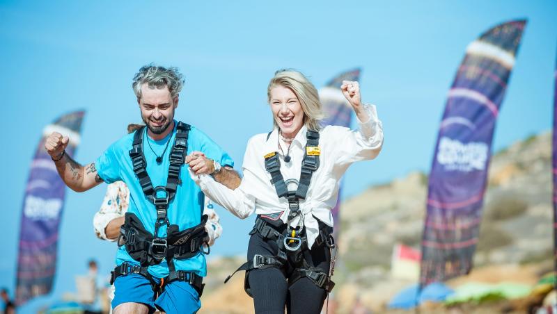 Reacția hazlie a lui Radu Bucălae când a fost întrebat dacă are poză cu Alexandra pe ecranul telefonului. Ce a zis la Power Couple