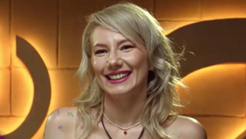 Reacția hazlie a lui Radu Bucălae când a fost întrebat dacă are poză cu Alexandra pe ecranul telefonului. Ce a zis la Power Couple