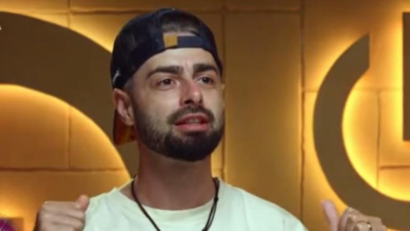 Reacția hazlie a lui Radu Bucălae când a fost întrebat dacă are poză cu Alexandra pe ecranul telefonului. Ce a zis la Power Couple