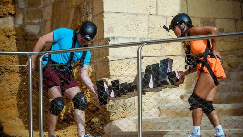 Care este starea de sănătate a Bellei Santiago după intervenția chirurgicală. Ce a zis Nicu după ce a ieșit din operație