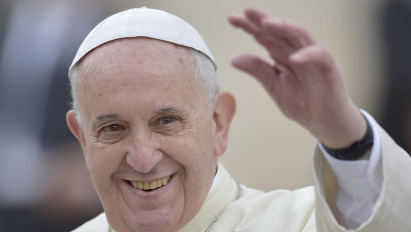 Papa Francisc și-a reluat unele dintre activități, după ce Vaticanul a anunțat că se simte mai bine. Ce se întâmplă cu acesta