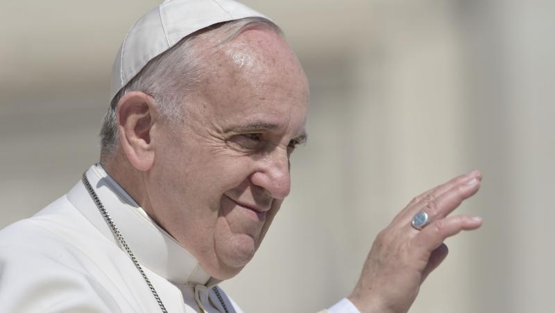 Papa Francisc și-a reluat unele dintre activități, după ce Vaticanul a anunțat că se simte mai bine. Ce se întâmplă cu acesta