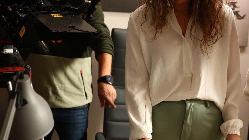 Ana, Mi-ai fost scrisă în ADN | Episodul 9 din 6 martie 2025. Ce descoperire face Sandra. În ce probleme intră Dumi