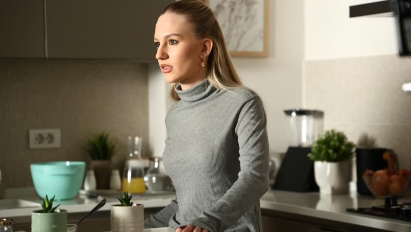 Ana, Mi-ai fost scrisă în ADN | Episodul 9 din 6 martie 2025. Ce descoperire face Sandra. În ce probleme intră Dumi