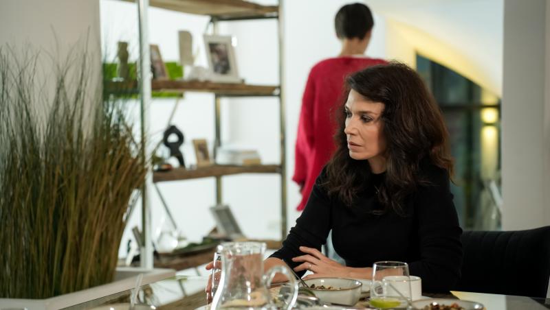 Ana, Mi-ai fost scrisă în ADN | Episodul 9 din 6 martie 2025. Ce descoperire face Sandra. În ce probleme intră Dumi