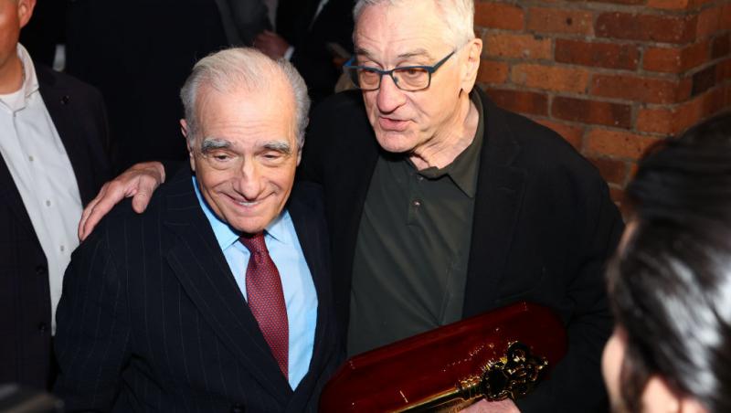 Mezina lui Robert De Niro are aproape 2 ani. Actorul de 81 de ani s-a fotografiat alături de ea. Ce reacții a stârnit