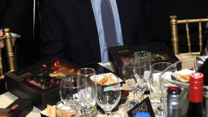 Mezina lui Robert De Niro are aproape 2 ani. Actorul de 81 de ani s-a fotografiat alături de ea. Ce reacții a stârnit